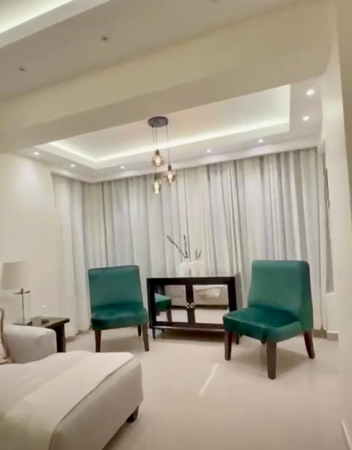 Apartamento amueblado en alquiler en Evaristo Morales 