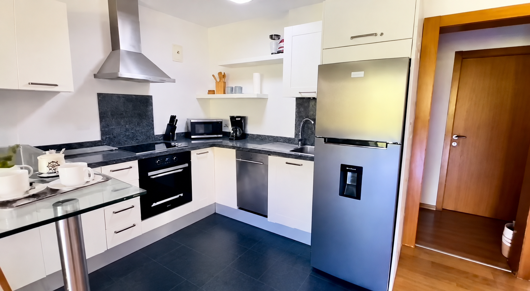 Apartamento Amueblado de 2 Habitaciones en Alquiler  |  Sybaris Residences,  Juan Dolio