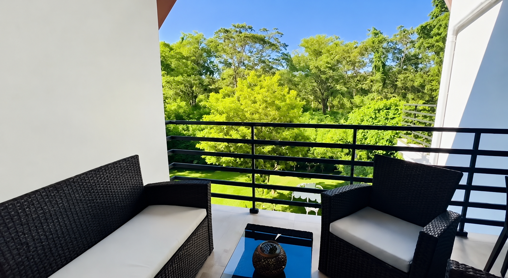 Apartamento Amueblado de 2 Habitaciones en Alquiler  |  Sybaris Residences,  Juan Dolio