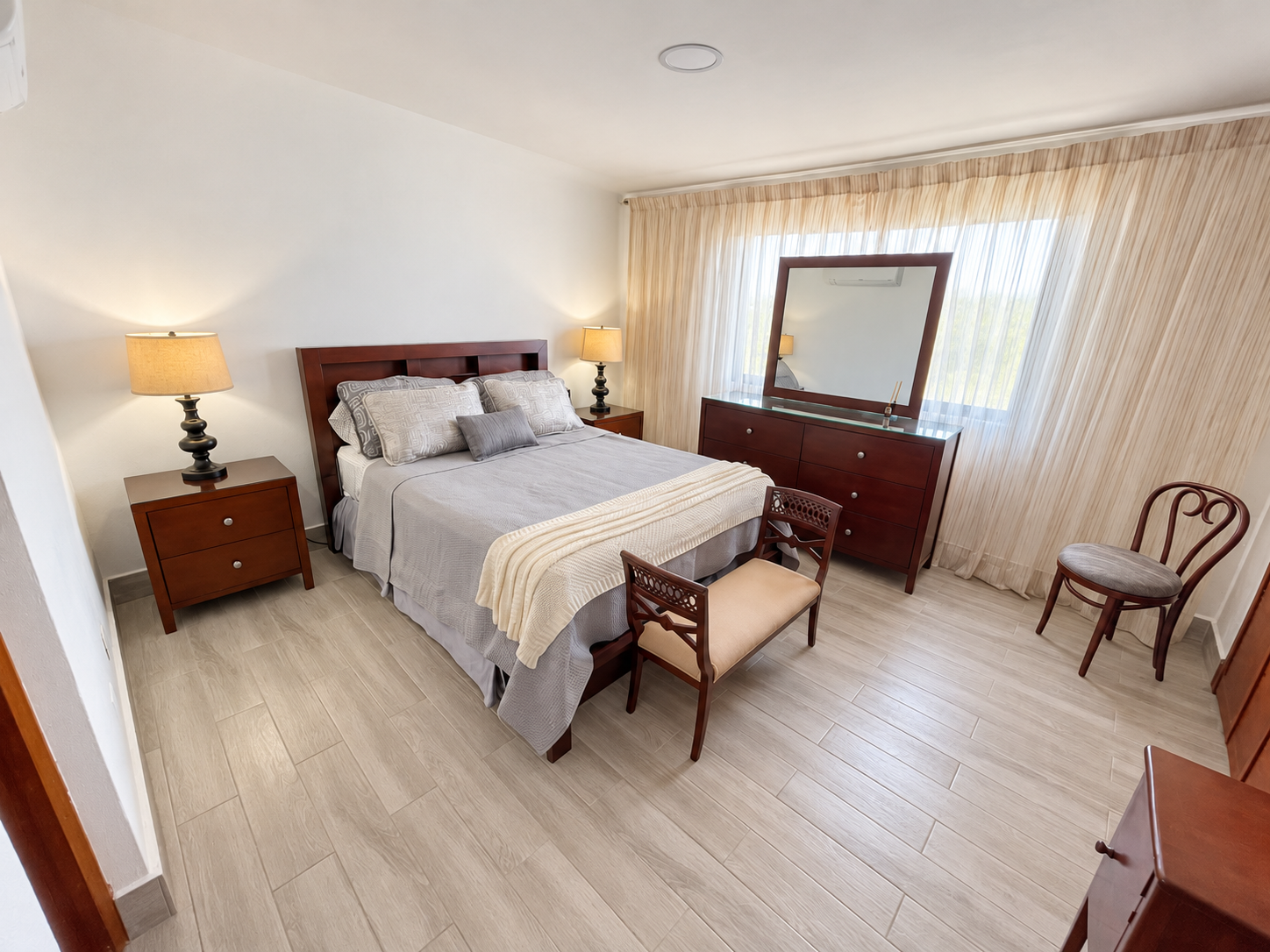 Apartamento amueblado de 2 habitaciones en alquiler | Naco, Santo Domingo