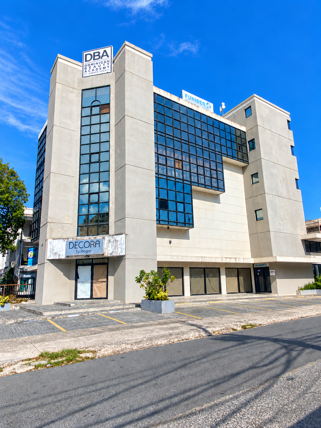 Edificio Corporativo Venta la Julia, Santo Domingo